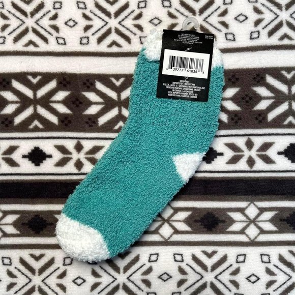 fuzzy ankle socks teal and white - Picture 2 of 4